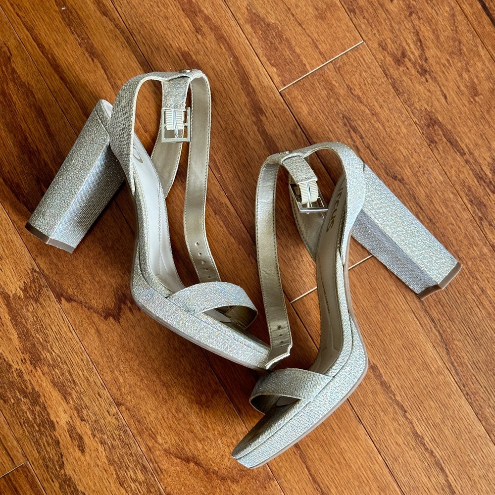 Gold sparkle shoes- Sam Edelman